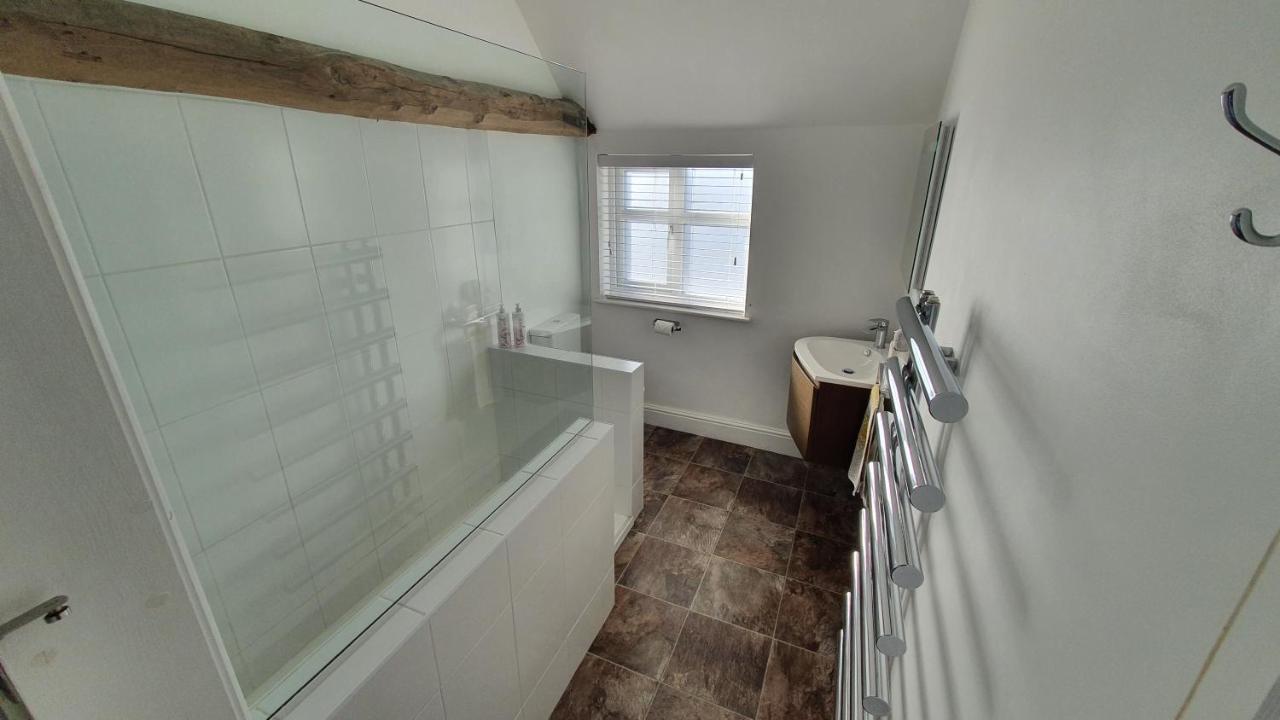 Holly Cottage, Hidden Gem In The Yorkshire Wolds Welton  エクステリア 写真
